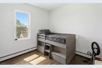 15 Prospect St, Clifton, NJ 07011 - Photo 9