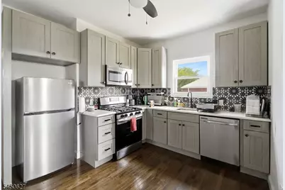 15 Prospect St, Clifton, NJ 07011 - Photo 7