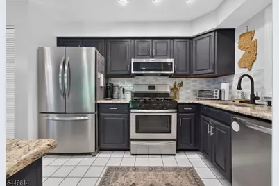 21 Sam Bonnell Dr, Union Township, NJ 08809 - Photo 3