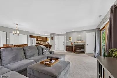 21 Sam Bonnell Dr, Union Township, NJ 08809 - Photo 11
