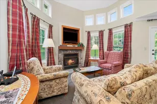 8 Maple Cres Unit, Vernon, NJ 07462 - Photo 9