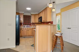 8 Maple Cres Unit, Vernon, NJ 07462 - Photo 11