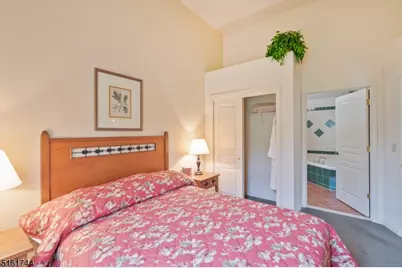 8 Maple Cres Unit #21, Vernon, NJ 07462 - Photo 13