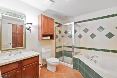 8 Maple Cres Unit #21, Vernon, NJ 07462 - Photo 17