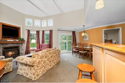 8 Maple Cres Unit #21, Vernon, NJ 07462 - Photo 5
