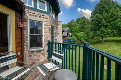 8 Maple Cres Unit #21, Vernon, NJ 07462 - Photo 15