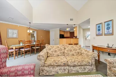 8 Maple Cres Unit #21, Vernon, NJ 07462 - Photo 7
