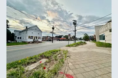 28 S Livingston Avenue, Livingston, NJ 07039 - Photo 9