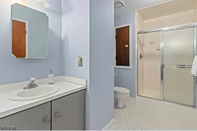 12 Harwich Ct, Scotch Plains Township, NJ 07076 - Photo 21