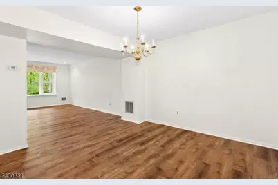 12 Harwich Ct, Scotch Plains Township, NJ 07076 - Photo 7