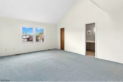 12 Harwich Ct, Scotch Plains Township, NJ 07076 - Photo 17