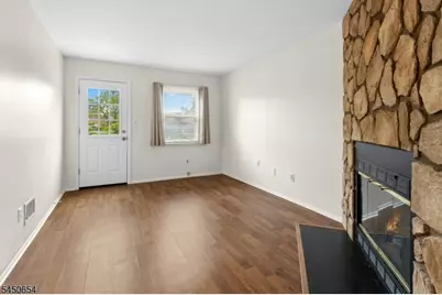 12 Harwich Ct, Scotch Plains Township, NJ 07076 - Photo 11