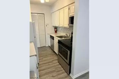 2350 State Route 10 #21, Parsippany, NJ 07950 - Photo 5