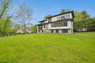 148 Great Hills Rd, Millburn, NJ 07078 - Photo 3