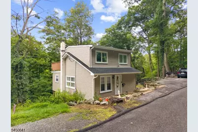 6 Hoover Rd, Jefferson Township, NJ 07438 - Photo 11