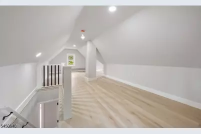 806 E 2nd St, Plainfield, NJ 07062 - Photo 13