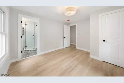 806 E 2nd St, Plainfield, NJ 07062 - Photo 9