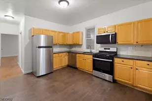 533 S Clinton St, East Orange, NJ 07018 - Photo 7