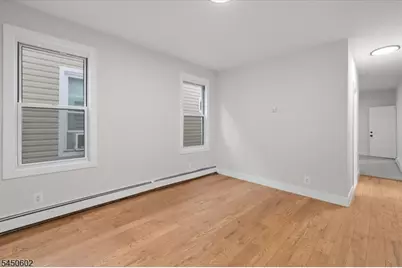 533 S Clinton St, East Orange, NJ 07018 - Photo 25