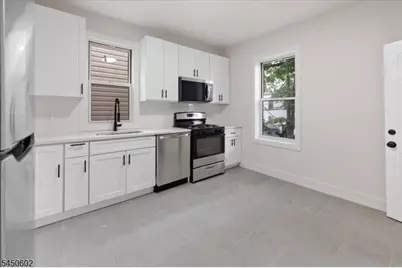 533 S Clinton St, East Orange, NJ 07018 - Photo 21
