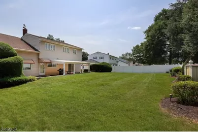 167 Acorn Dr, Clark Township, NJ 07066 - Photo 33