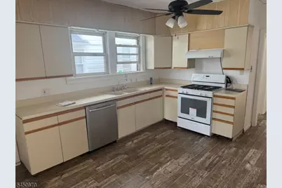 116 Berkeley Ave, Bloomfield, NJ 07003 - Photo 13