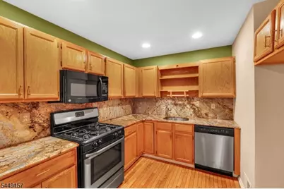 75 Woodmont Dr, Randolph Township, NJ 07869 - Photo 9