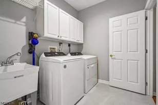 14 Kestrel Ct, Washington Township, NJ 07882 - Photo 35