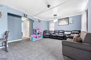 409 Tryon Ave, Englewood, NJ 07631 - Photo 5