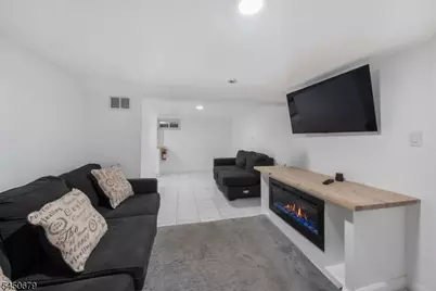 99 Newby Ave, Woodland Park, NJ 07424 - Photo 13
