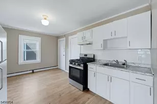 139 Isabella Ave, Newark, NJ 07106 - Photo 23