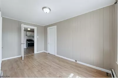 139 Isabella Ave, Newark, NJ 07106 - Photo 27