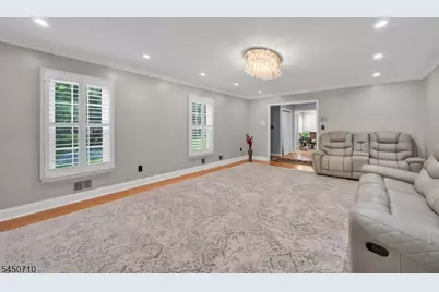 9 Wooded Hill Ln, Randolph Township, NJ 07869 - Photo 9