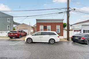 1457 52nd St, North Bergen, NJ 07047 - Photo 3