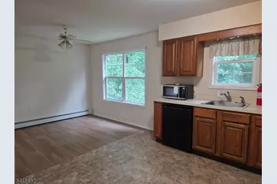 5 Wallman Way, Mount Olive, NJ 07828 - Photo 7