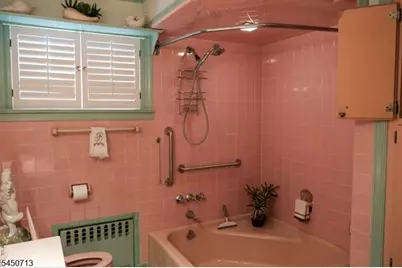 85 Strong St, Wallington, NJ 07057 - Photo 15
