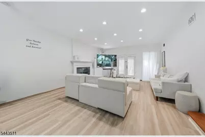 905 Salem Ave, Hillside, NJ 07205 - Photo 5