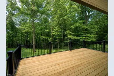 220 Brook Valley Rd, Montville Township, NJ 07082 - Photo 5