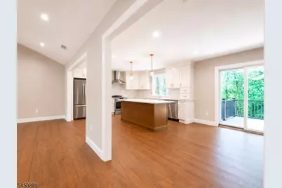 220 Brook Valley Rd, Montville Township, NJ 07082 - Photo 9
