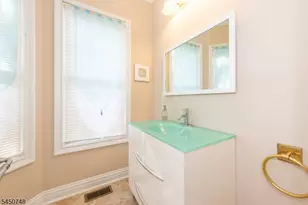 20 Hugenot St, East Hanover Township, NJ 07936 - Photo 13