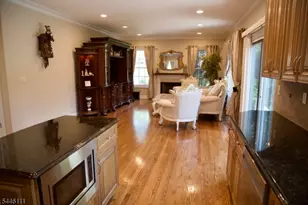 20 Hugenot St, East Hanover Township, NJ 07936 - Photo 13