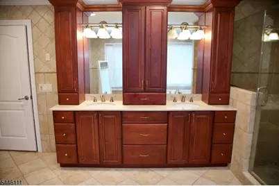 20 Hugenot St, East Hanover Township, NJ 07936 - Photo 23