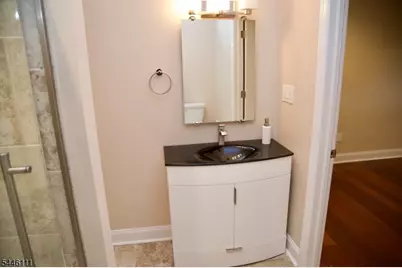 20 Hugenot St, East Hanover Township, NJ 07936 - Photo 37