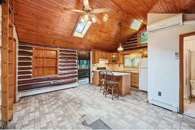 26 Clubhouse Ave, West Milford, NJ 07480 - Photo 17