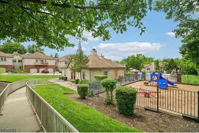 63 Sunrise Dr, Hanover Township, NJ 07981 - Photo 23