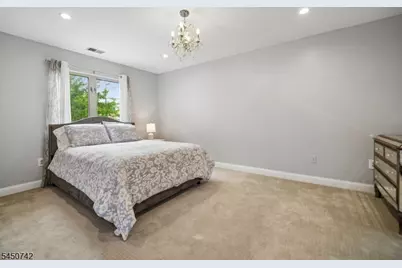 63 Sunrise Dr, Hanover Township, NJ 07981 - Photo 9