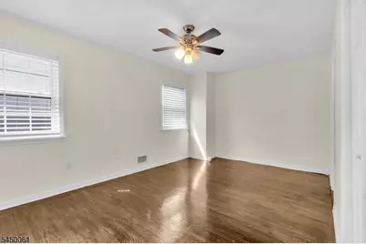 3641 Bergen Ct, North Bergen, NJ 07047 - Photo 15
