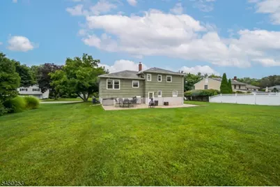 19 Andover Dr, Wayne, NJ 07470 - Photo 21