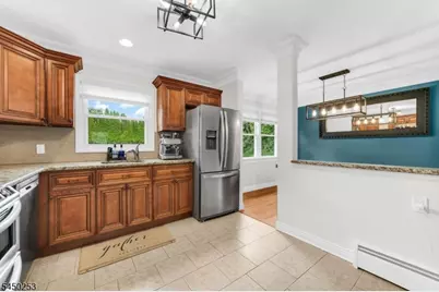 19 Andover Dr, Wayne, NJ 07470 - Photo 7
