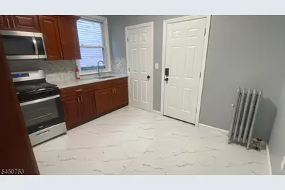 55 Treacy Ave #1, Newark, NJ 07108 - Photo 5